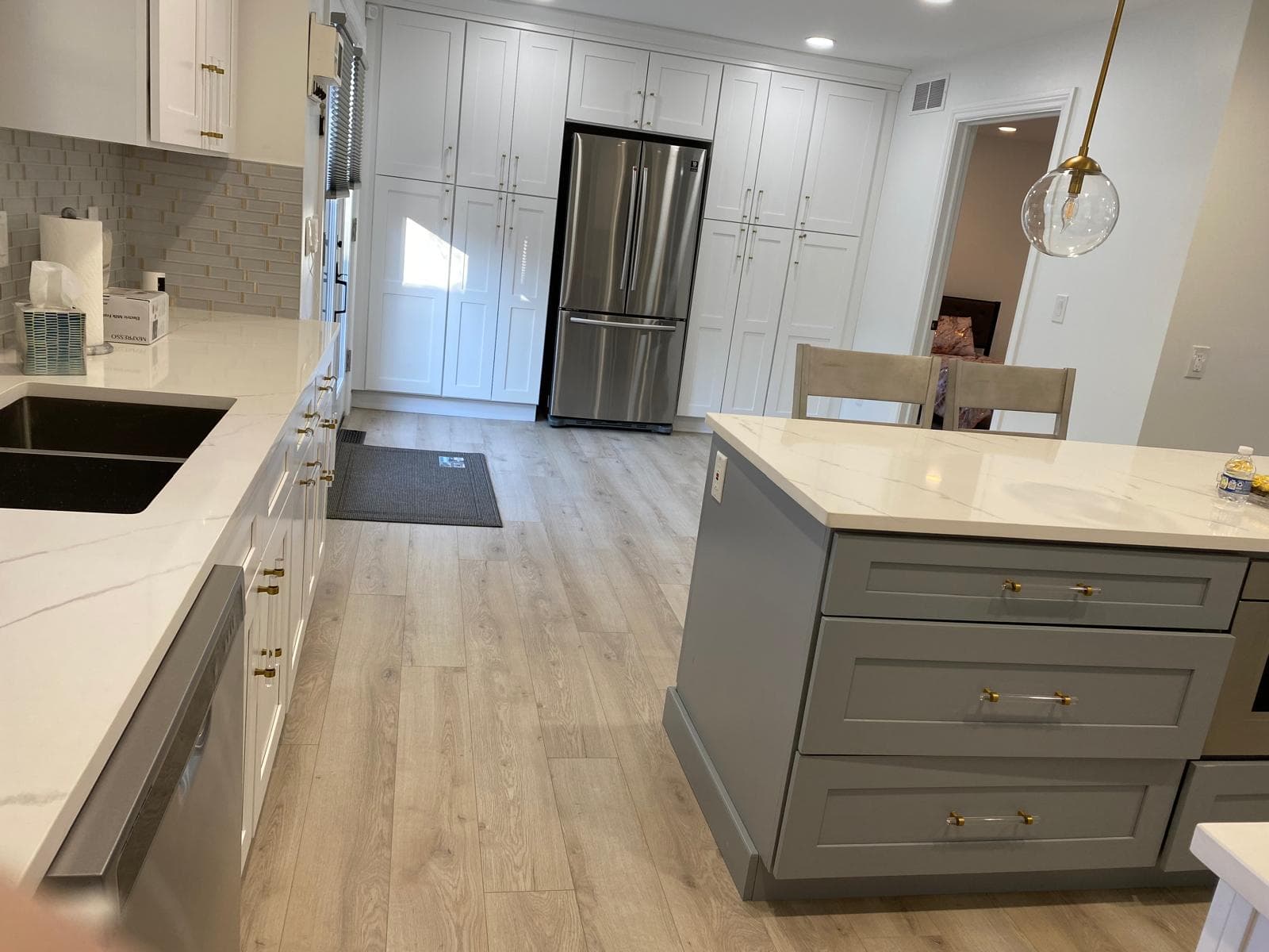 Peaceful Manor Livonia — Kitchen